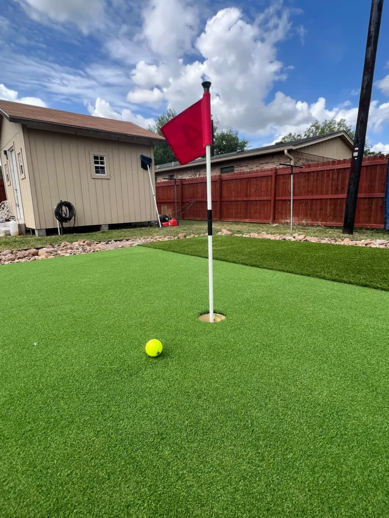 Backyard Putting — Golf artificial turf by Rioturf Valley